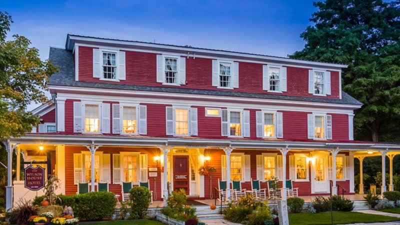 The Wilson House of East Dorset offers the coziest and most inviting lodging options. Check room availability and enjoy individual A/C, free Wi-Fi, and continental breakfast service.